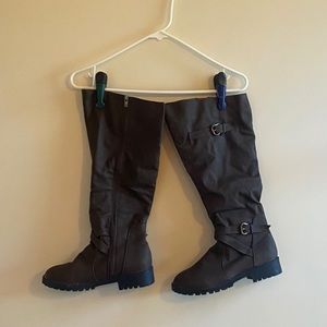 Brown faux leather boots